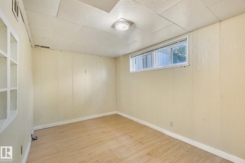 13915 102 Avenue, Edmonton, AB - Indoor Photo Showing Other Room