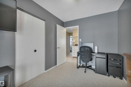 31 Camelot Crescent, Leduc, AB - Indoor Photo Showing Office