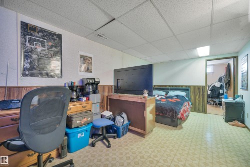 31 Camelot Crescent, Leduc, AB - Indoor Photo Showing Office