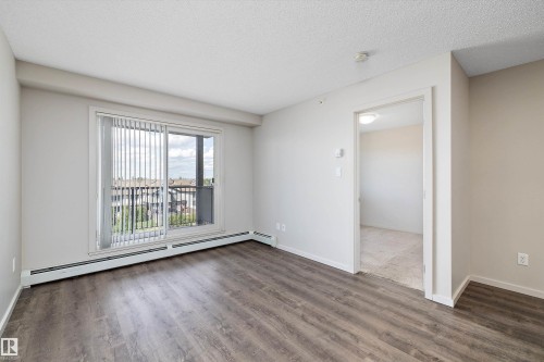 414 5404 7 Ave, Edmonton, AB - Indoor Photo Showing Other Room