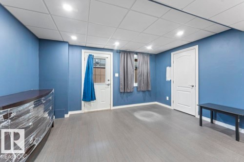 5 1001 7 Avenue, Cold Lake, AB - Indoor Photo Showing Other Room
