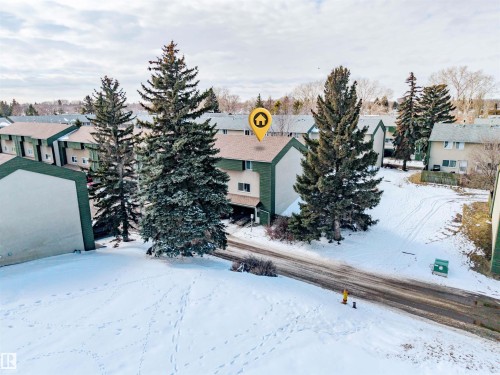 774 Abbottsfield Road Nw, Edmonton, AB - Outdoor