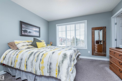 38 20 Augustine Crescent, Sherwood Park, AB - Indoor Photo Showing Bedroom