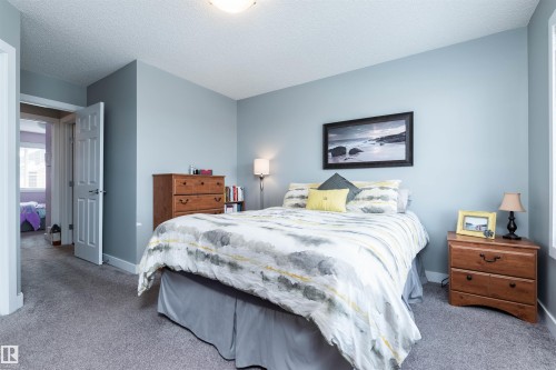 38 20 Augustine Crescent, Sherwood Park, AB - Indoor Photo Showing Bedroom