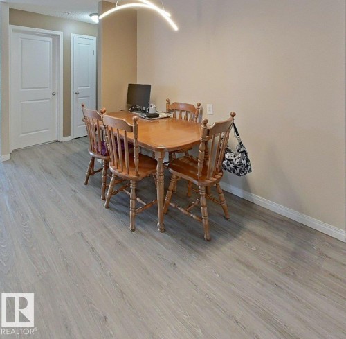 203 14708 50 Street, Edmonton, AB - Indoor Photo Showing Dining Room