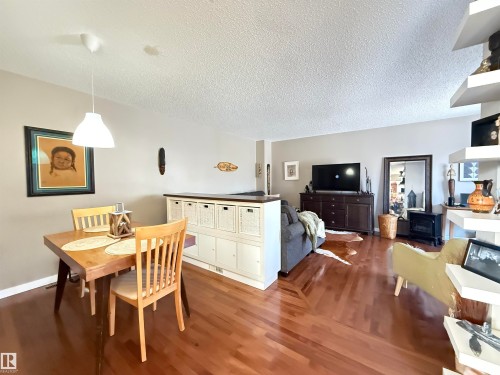 7810 91 Street, Edmonton, AB - Indoor Photo Showing Dining Room