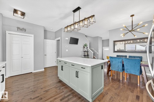 11 4367 Veterans Way, Edmonton, AB - Indoor