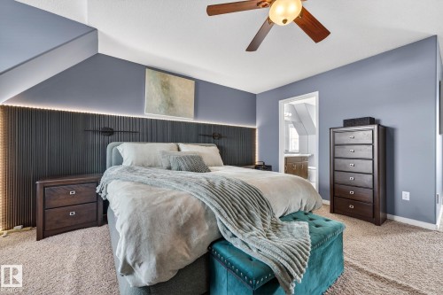 11 4367 Veterans Way, Edmonton, AB - Indoor Photo Showing Bedroom