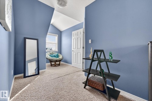 11 4367 Veterans Way, Edmonton, AB - Indoor