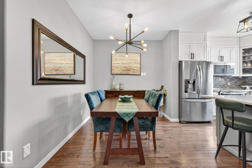 11 4367 Veterans Way, Edmonton, AB - Indoor Photo Showing Dining Room
