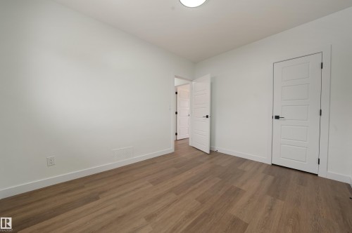 12033 54 Street, Edmonton, AB - Indoor Photo Showing Other Room
