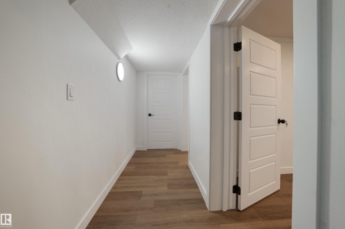 12033 54 Street, Edmonton, AB - Indoor Photo Showing Other Room