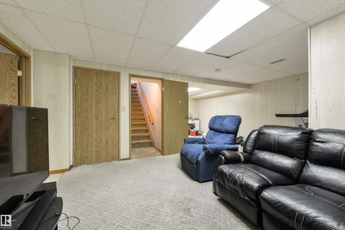 10840 25 Avenue, Edmonton, AB - Indoor
