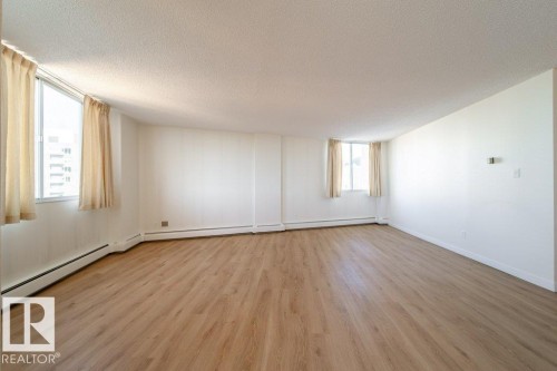 1101 12141 Jasper Avenue, Edmonton, AB - Indoor Photo Showing Other Room