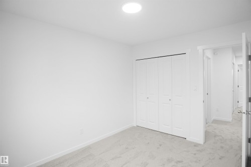 59 19904 31 Avenue, Edmonton, AB - Indoor Photo Showing Other Room