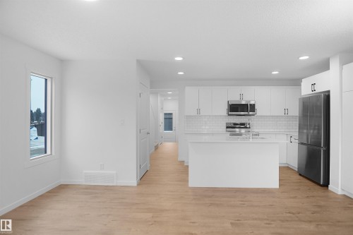 59 19904 31 Avenue, Edmonton, AB - Indoor Photo Showing Kitchen With Upgraded Kitchen