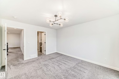 9411 Pear Crescent, Edmonton, AB - Indoor Photo Showing Other Room