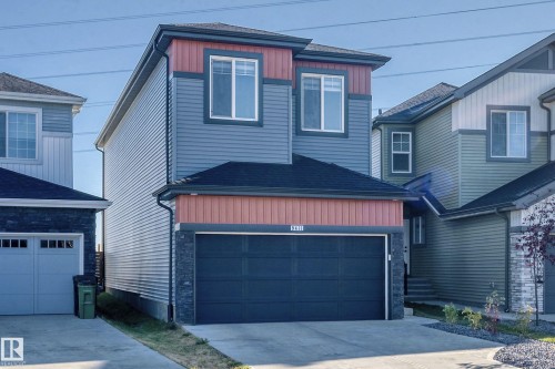 9411 Pear Crescent, Edmonton, AB - Outdoor