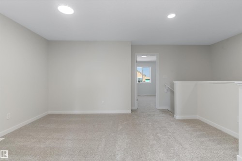 112 Edgemont Wynd Nw, Edmonton, AB - Indoor Photo Showing Other Room