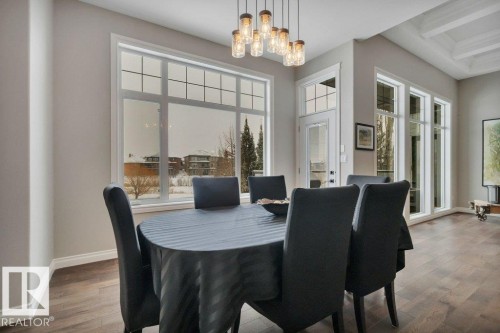 3262 Whitelaw Drive, Edmonton, AB - Indoor Photo Showing Dining Room