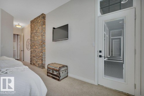 3262 Whitelaw Drive, Edmonton, AB - Indoor Photo Showing Bedroom