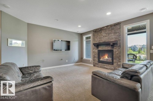 3262 Whitelaw Drive, Edmonton, AB - Indoor Photo Showing Living Room With Fireplace