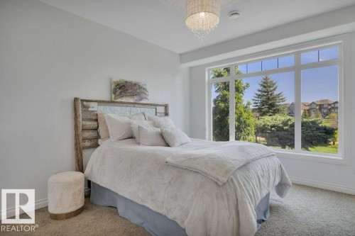 3262 Whitelaw Drive, Edmonton, AB - Indoor Photo Showing Bedroom
