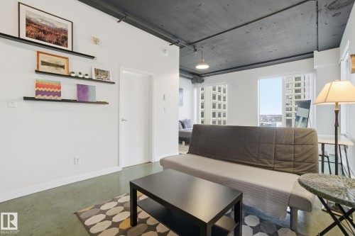 509 10024 Jasper Avenue, Edmonton, AB - Indoor Photo Showing Other Room