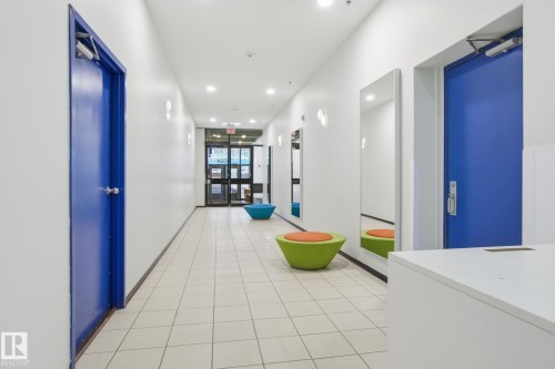 509 10024 Jasper Avenue, Edmonton, AB - Indoor Photo Showing Other Room