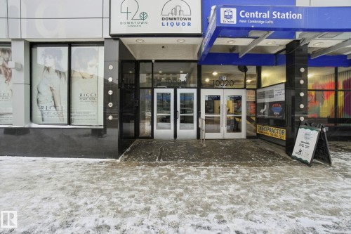 509 10024 Jasper Avenue, Edmonton, AB - Outdoor