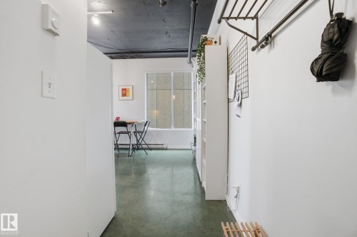 509 10024 Jasper Avenue, Edmonton, AB - Indoor Photo Showing Other Room