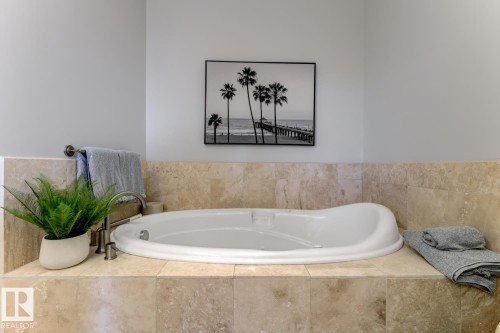 3502 10152 104 Street, Edmonton, AB - Indoor Photo Showing Bathroom