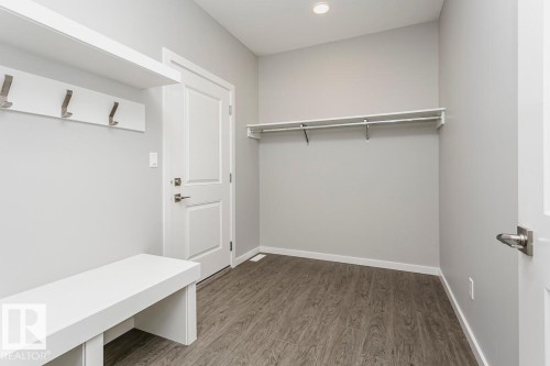 332 173 Avenue, Edmonton, AB - Indoor