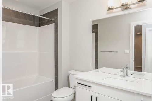 332 173 Avenue, Edmonton, AB - Indoor Photo Showing Bathroom