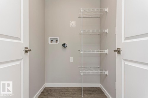 332 173 Avenue, Edmonton, AB - Indoor With Storage