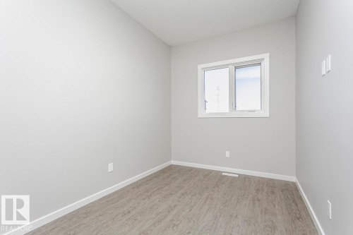 332 173 Avenue, Edmonton, AB - Indoor Photo Showing Other Room