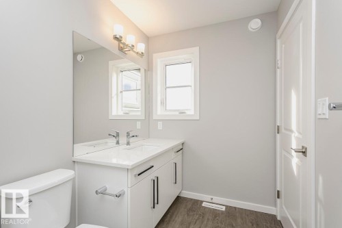 332 173 Avenue, Edmonton, AB - Indoor Photo Showing Bathroom