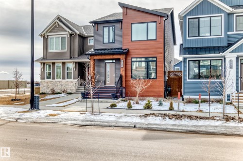 4005 Hawthorn Link Link, Edmonton, AB - Outdoor With Facade