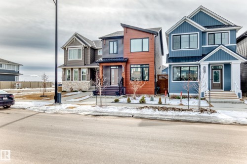 4005 Hawthorn Link Link, Edmonton, AB - Outdoor With Facade