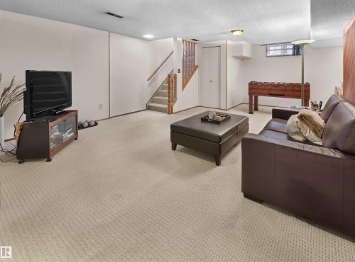 10928 36A Avenue, Edmonton, AB - Indoor