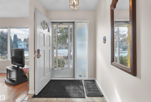 10928 36A Avenue, Edmonton, AB - Indoor Photo Showing Other Room