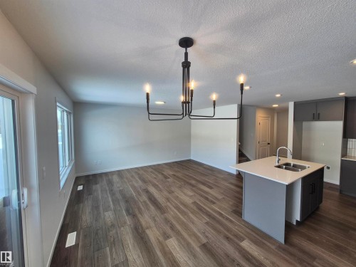 1184 South Creek Wynd, Stony Plain, AB - Indoor Photo Showing Kitchen With Double Sink