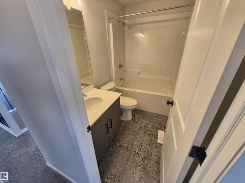 1184 South Creek Wynd, Stony Plain, AB - Indoor Photo Showing Bathroom