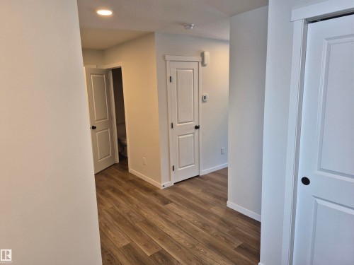 1184 South Creek Wynd, Stony Plain, AB - Indoor Photo Showing Other Room