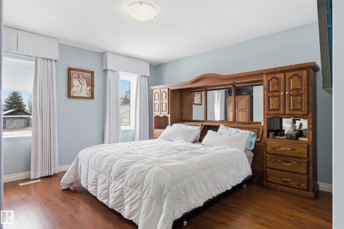 25 Briarwood Point(E), Stony Plain, AB - Indoor Photo Showing Bedroom