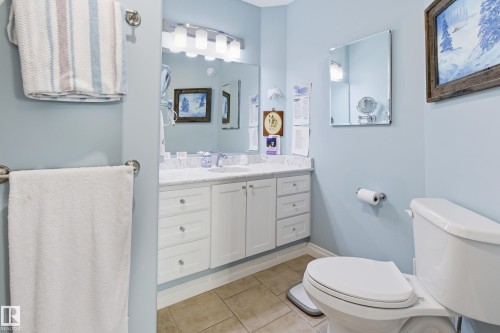 25 Briarwood Point(E), Stony Plain, AB - Indoor Photo Showing Bathroom