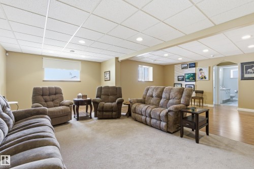 25 Briarwood Point(E), Stony Plain, AB - Indoor Photo Showing Basement