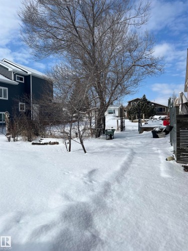 5405 47 Street, Stony Plain, AB 