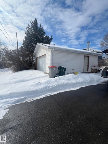 5405 47 Street, Stony Plain, AB 