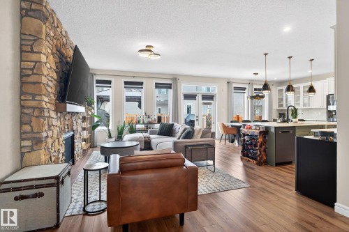 924 173 Street, Edmonton, AB - Indoor